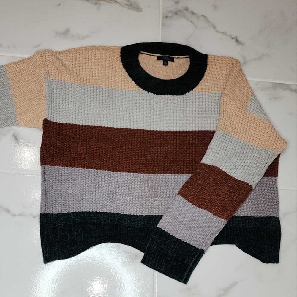 SKY plus multi color sweater - Picture 6 of 8